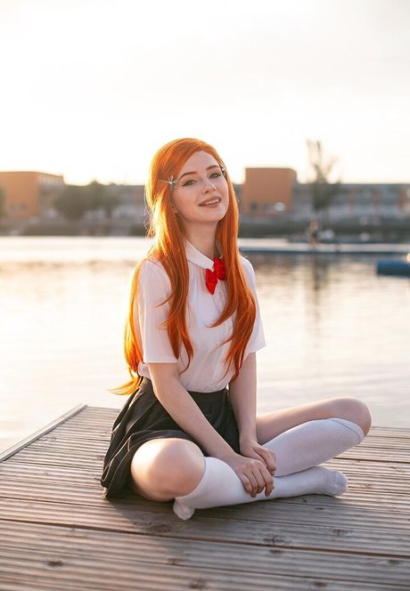 brunette petite onlyfans pretty img