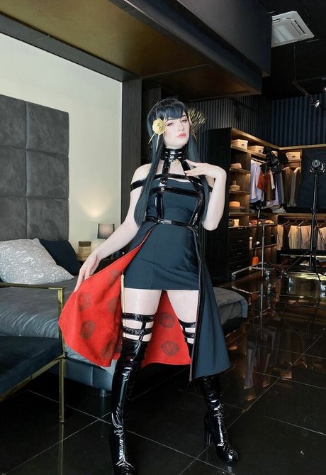 Likeassassin nude model pic