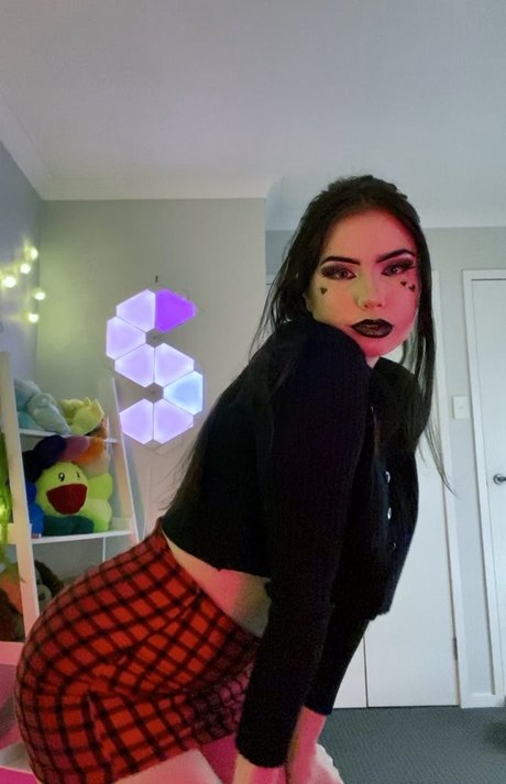 female domination onlyfans pornographic pic