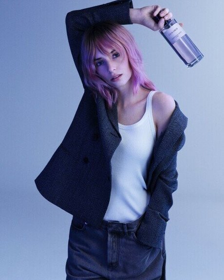 Maya Hawke pornstar nudes pictures