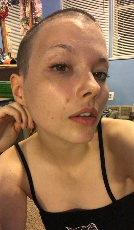 punksmutt adult model photo