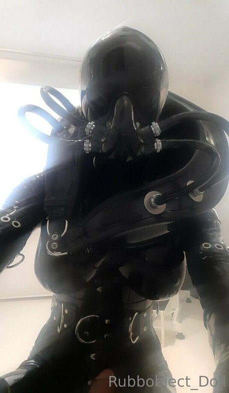 rubbobject doll star top img