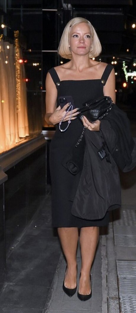 Lily Allen xxx star images