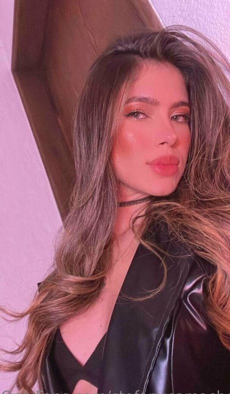 stefanycamacho model art pic