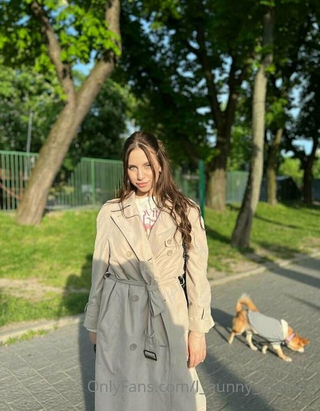 l hunnybunny l beautiful model img