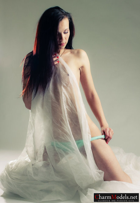 CharmModels perfect actress pic