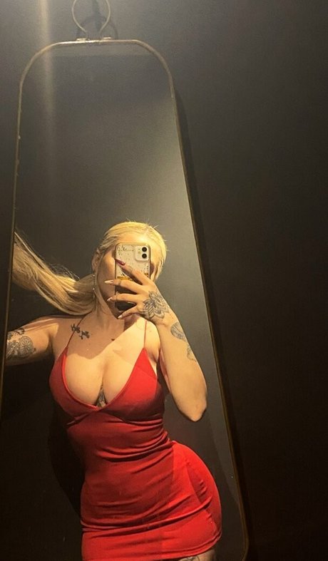 Elif Filyos nudes model picture