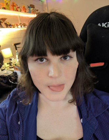 milf yoga onlyfans adult picture