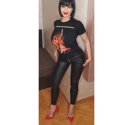 blowjob milf onlyfans nude pic