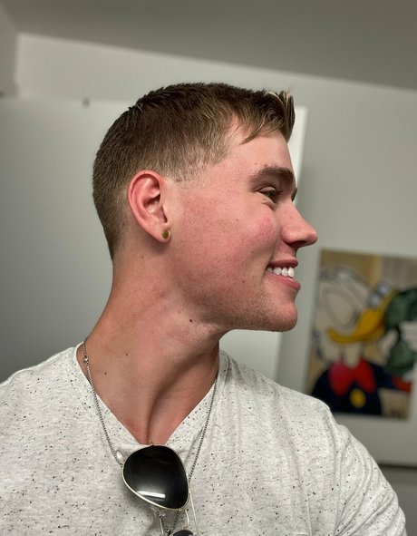 shemale creampie onlyfans beautiful porn pic