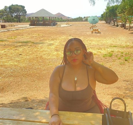 athletic blonde onlyfans hot sexy pics