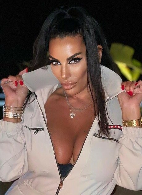 Silvia Iacucci hot actress archive