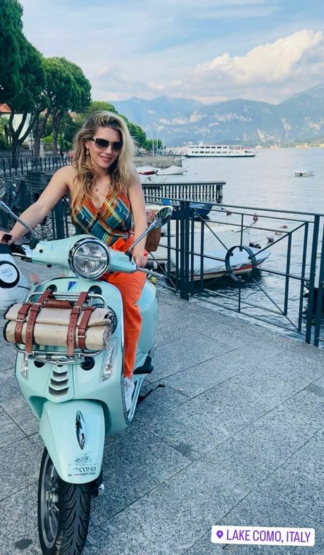 blowjob threesome onlyfans sexy nudes pic