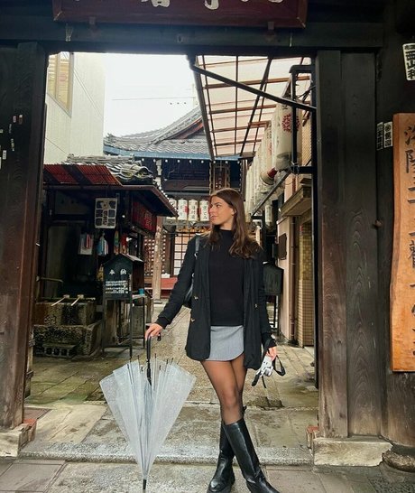 Develique sex star gallery