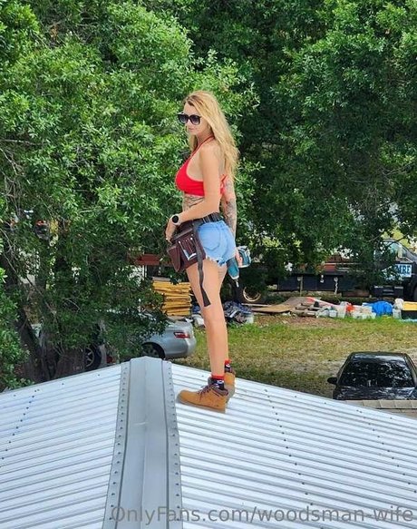 Lydialuxy nudes model galleries