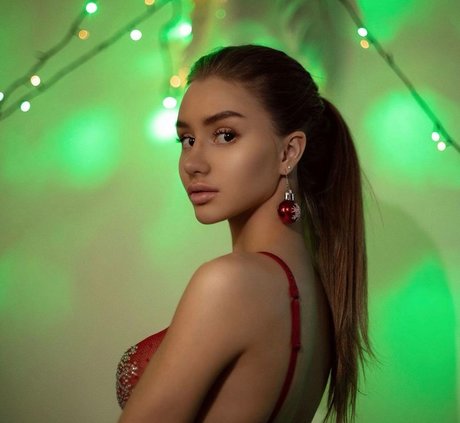 pool threesome onlyfans sexy nudes archive