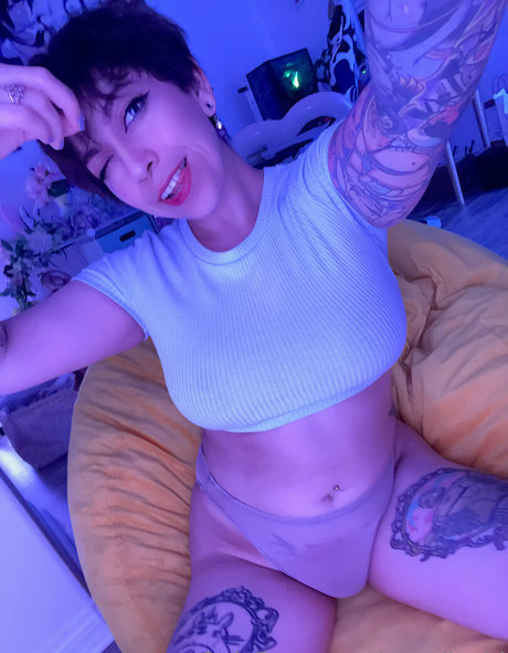 milf strip onlyfans sexy pictures