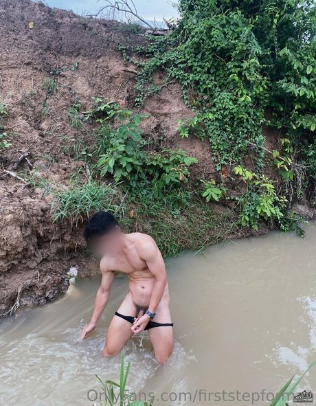 firststepforman top star image