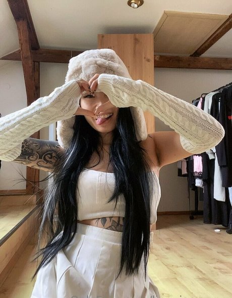 bbw mom onlyfans naked photo