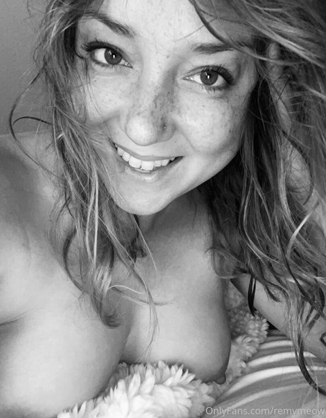 remymeow star xxx picture