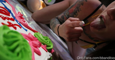 fat pawg onlyfans naked img