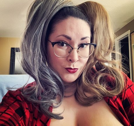 big tits brunette onlyfans sexy xxx picture