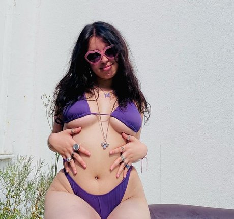 hairy pussy onlyfans erotic picture