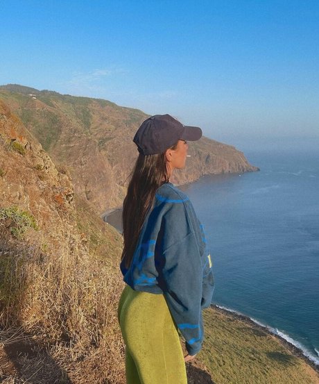 bikini teen onlyfans erotic picture