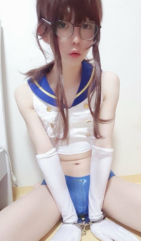 ywzzz model exclusive pictures