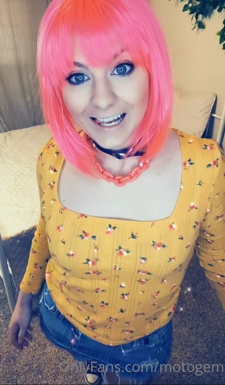 lesbian seduction onlyfans beautiful gallery