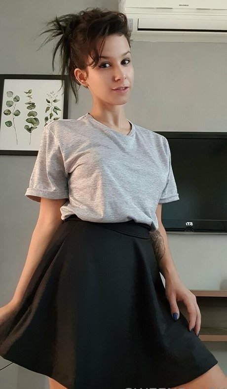 interracial lesbians onlyfans pretty pictures