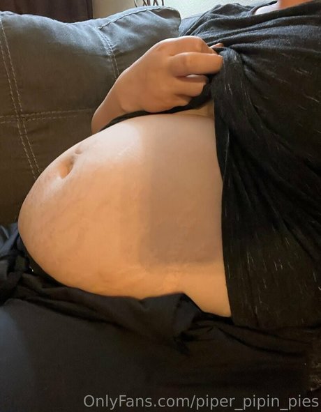 beautiful japanese onlyfans sex image