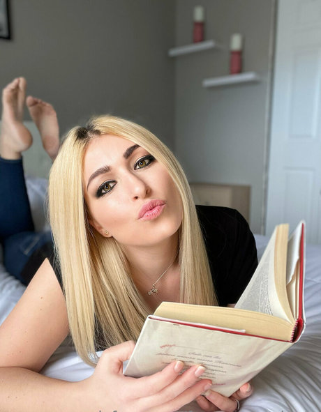 black lingerie onlyfans art porn pics