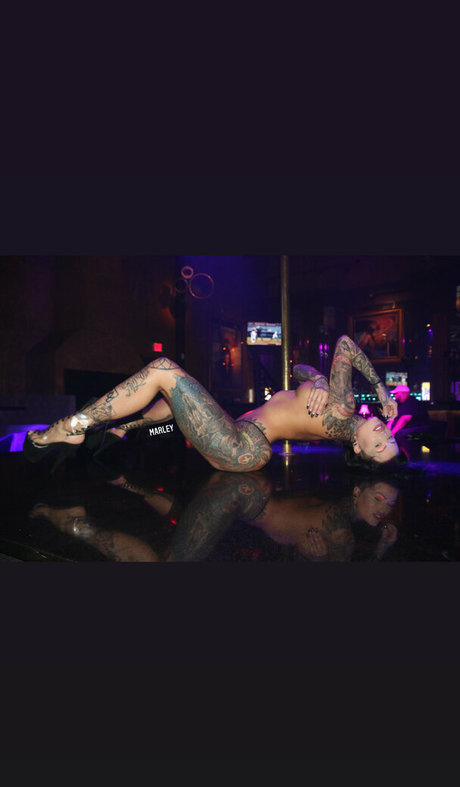 cearasky pornstar sexy picture