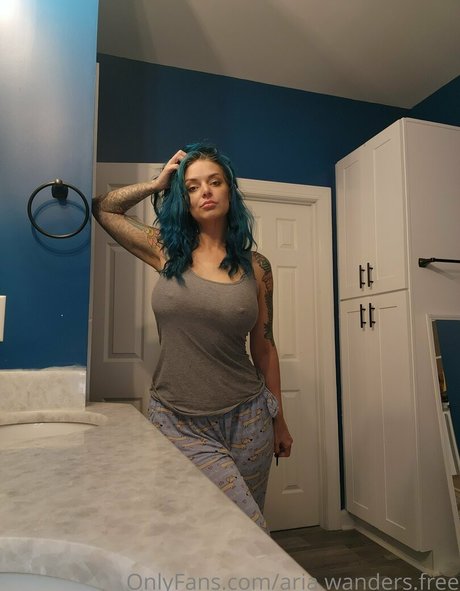 aria wanders free nudes model images