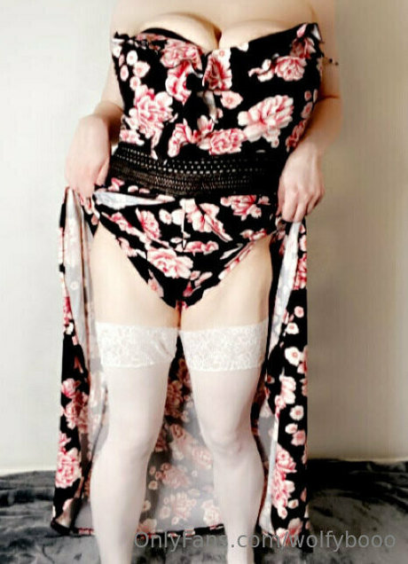 granny feet onlyfans erotic image