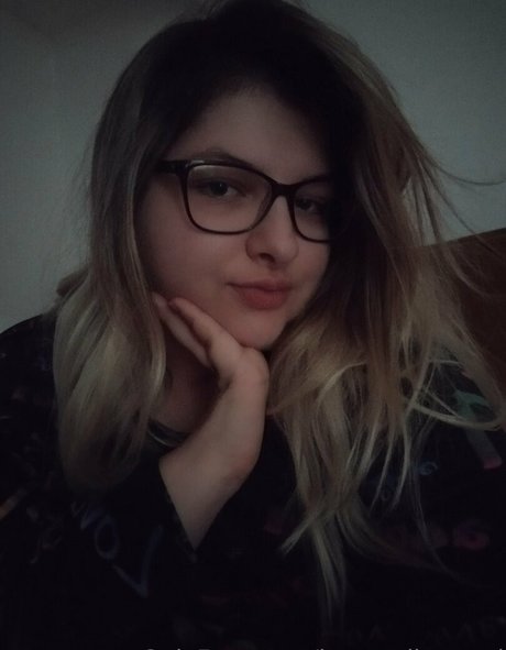 female masturbation onlyfans adult pictures