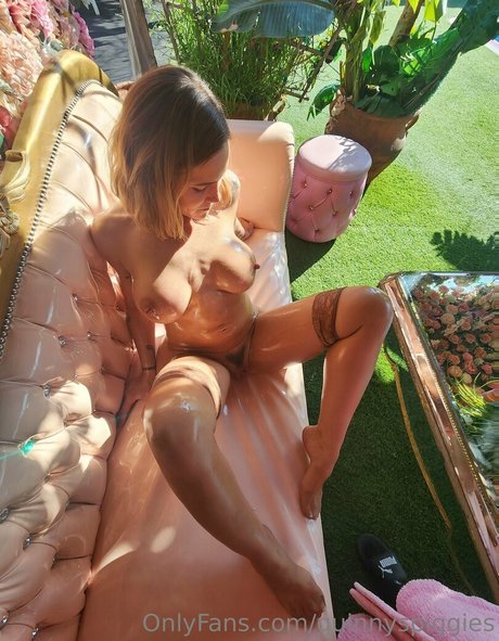 japanese milf onlyfans art porn gallery