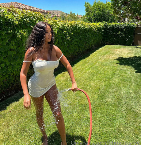 big tits lesbians onlyfans free sexy images