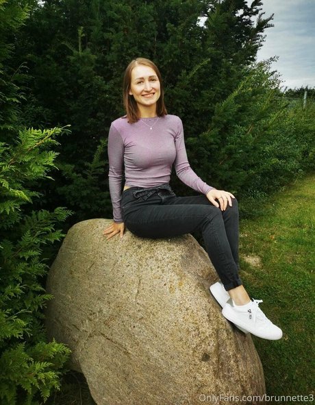 athletic blonde onlyfans art naked pics