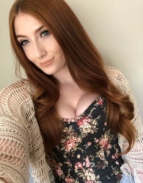 voxytwitch model pretty pics