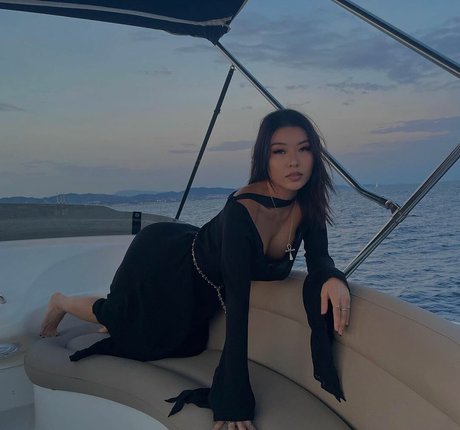 pussy spreading onlyfans hot photo