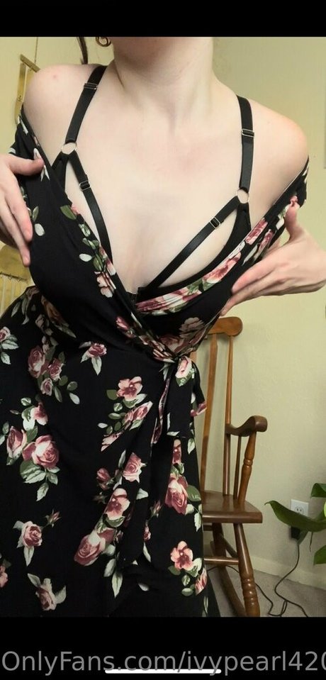 ivypearl42069 model nude photos