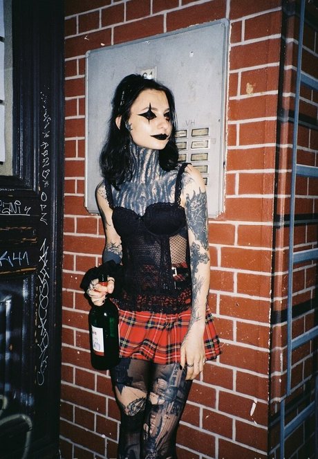 athletic blonde onlyfans hot porn gallery