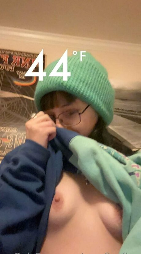 asian femboy onlyfans erotic pic