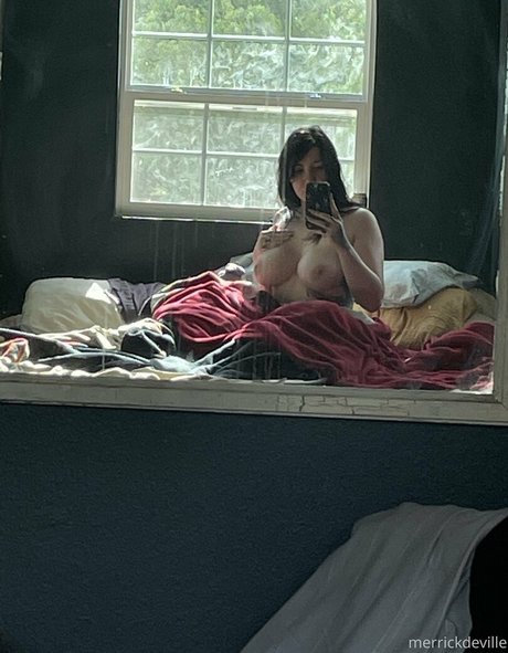 pattaya ladyboy onlyfans hot sex picture