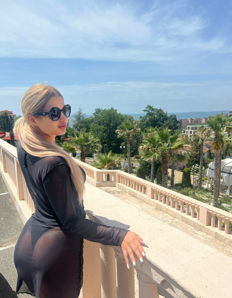 model onlyfans beautiful pics