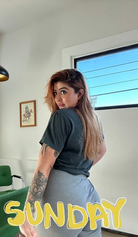 Ashlynn Arias xxx actress photo