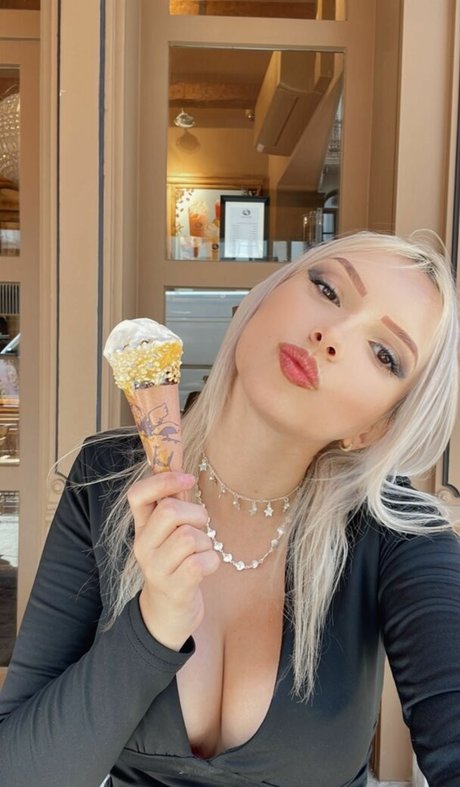 college girl onlyfans sexy images