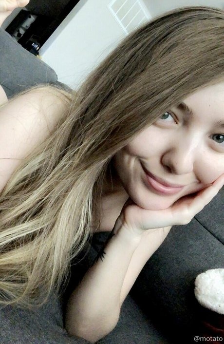 gorgeous milf onlyfans hot photo